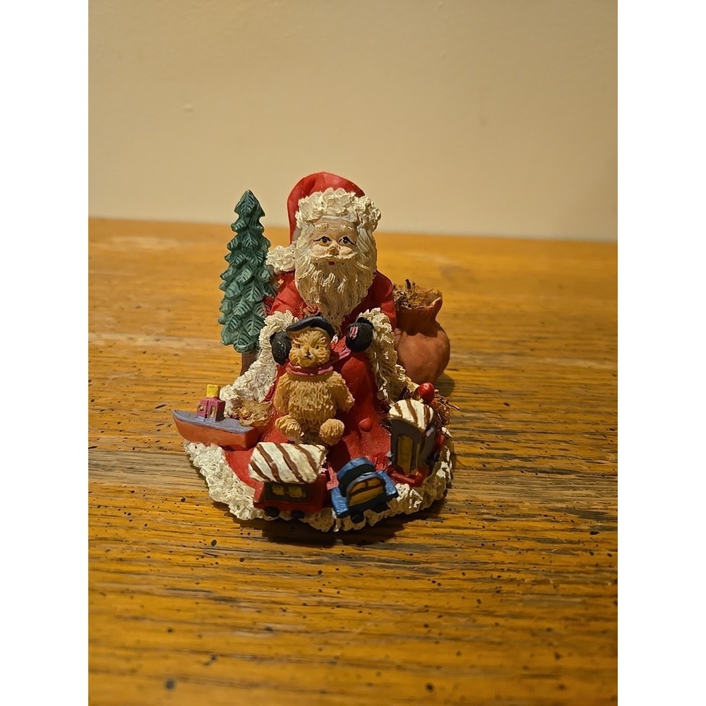 vintage collectible Santa figurine, Christmas